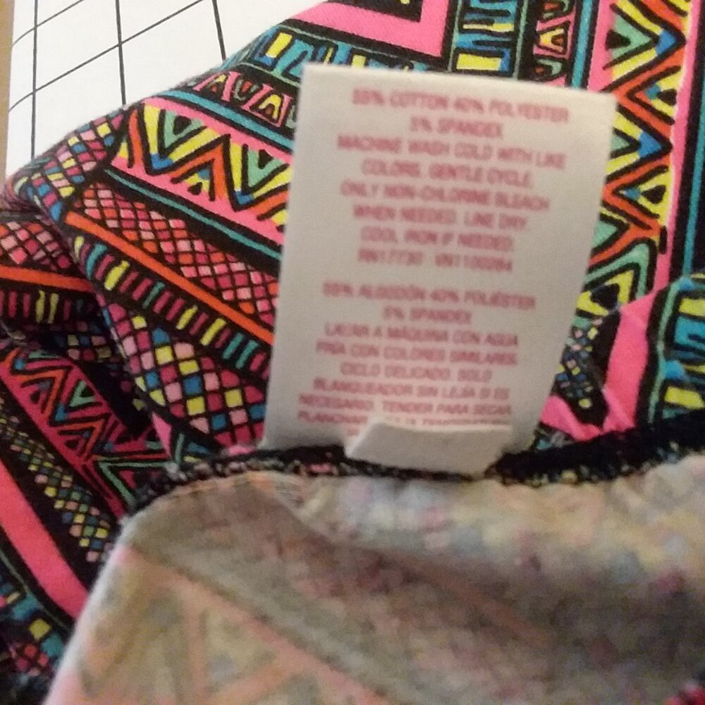 Xhilaration geometric patterned leggings - Picture 2 of 10